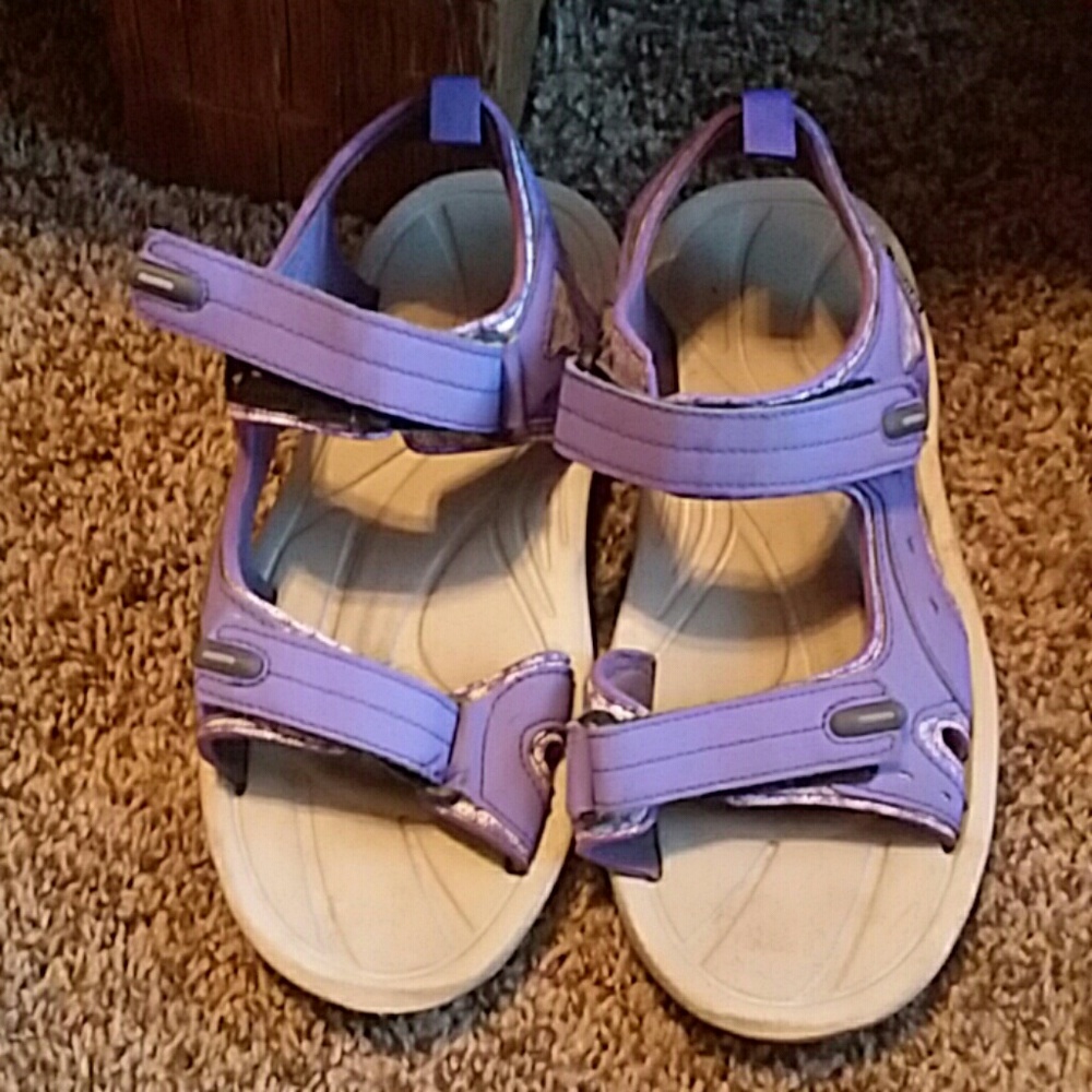 Girls sandles